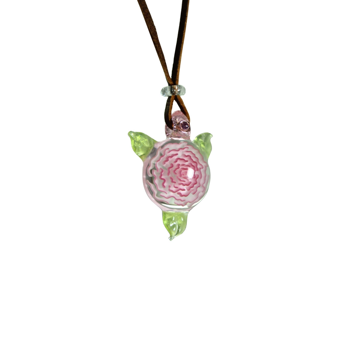 Colgante de pétalos de rosa