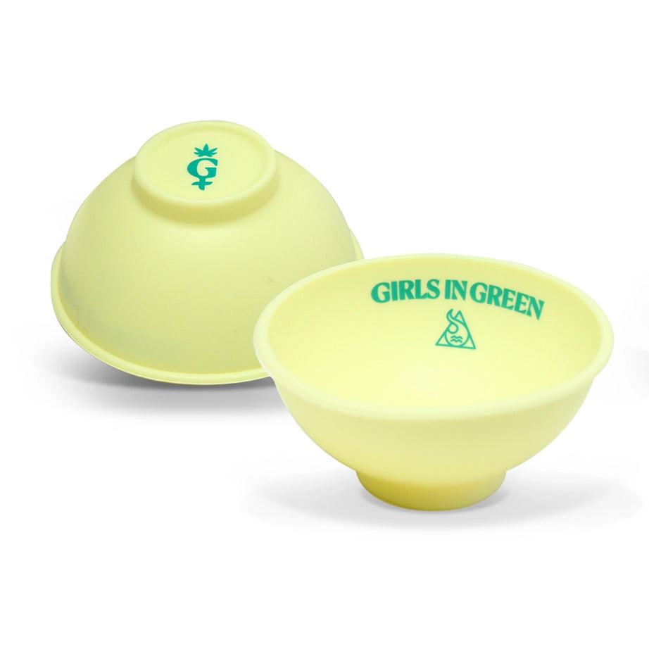Cuia de silicone Girls in Green x Squadafum